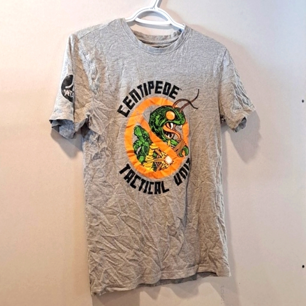 Atari graphic logo tee mens size small "centipede tactical unit" light grey